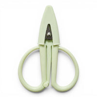 Selwyn Ave - Super Snip Mini Thread Scissors with Silicone Sleeve