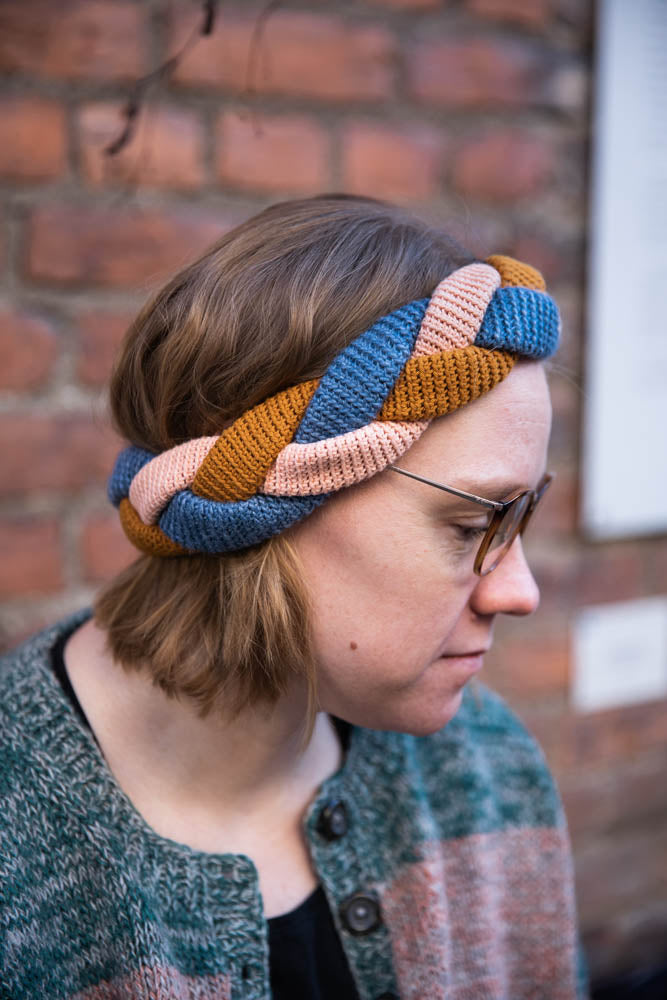 Laine Publishing - 52 Weeks of Scrap Yarn