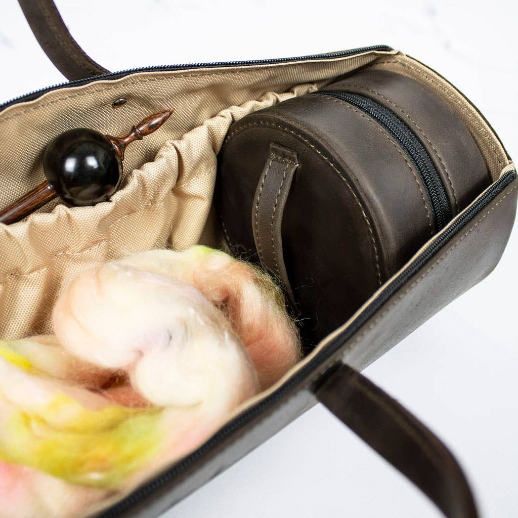 Thread and Maple - The Collectif Spin Bag