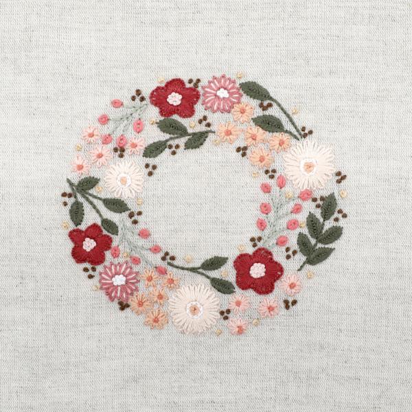 Un chat dans l'aiguille - Couronne de Sakura - Small May wreath
