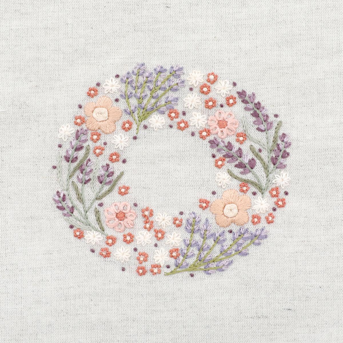 Un chat dans l'aiguille - Couronne de lavande - Small July wreath