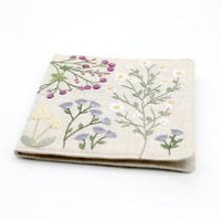 Un chat dans l'aiguille - Spring needle case (Code: C-08852)