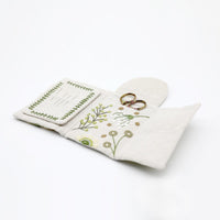 Un chat dans l'aiguille - Olive scissors & needles Case