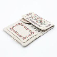 Un chat dans l'aiguille - Scissors & needles holder - Embroiderers' house (Code: C-08858)