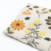 Un chat dans l'aiguille - Eva floral pouch (Code: C-09934)