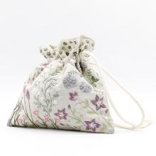 Un chat dans l'aiguille - Spring pouch (Code: C-09943)