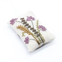 Un chat dans l'aiguille - Cyrielle cushion - C-09957