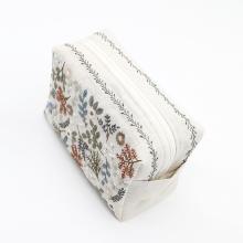 Un chat dans l'aiguille -Anouk large pouch (Code: C-09960)