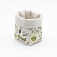 Un chat dans l'aiguille - Olive basket (Code: C-09964)