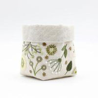 Un chat dans l'aiguille - Olive basket (Code: C-09964)