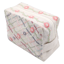 Un chat dans l'aiguille -Large floral pouch (Code: C-09982)