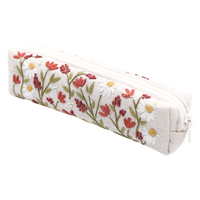 Un chat dans l'aiguille - Billie floral small pouch