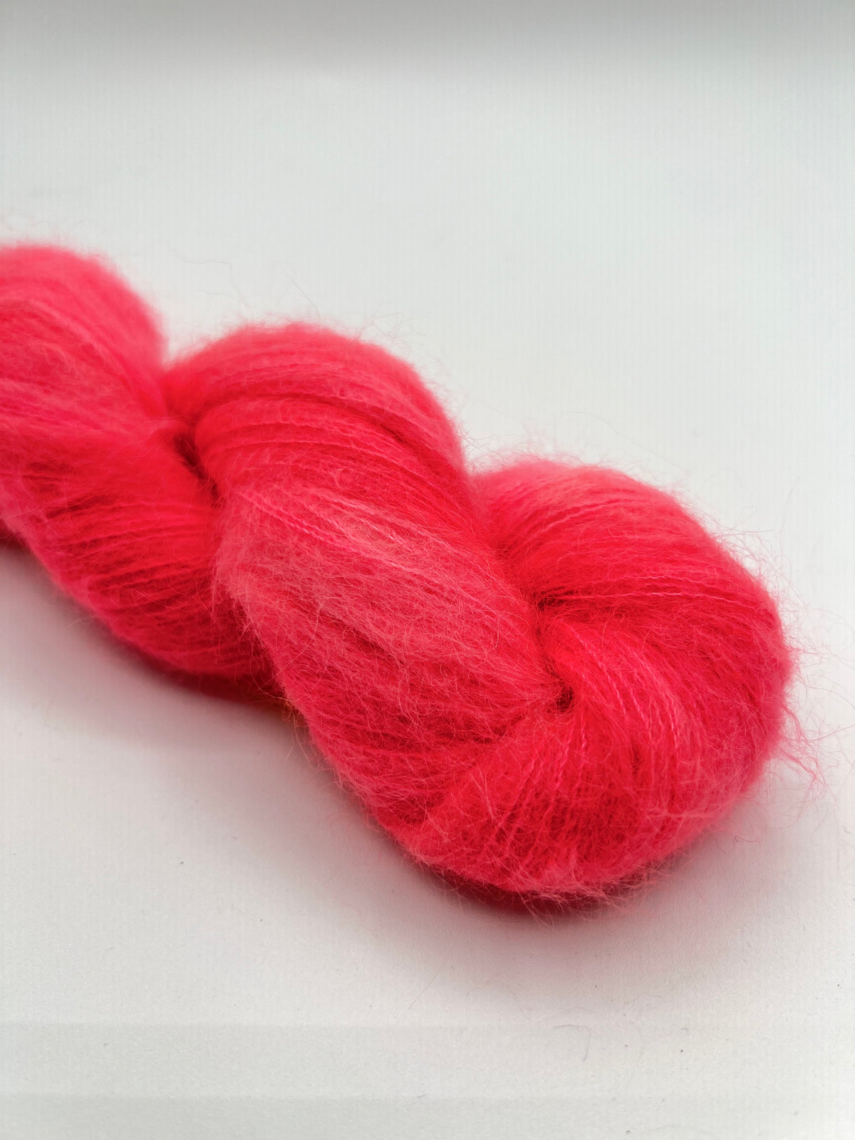 Fibrland - FUZZY Suri Silk - Lace