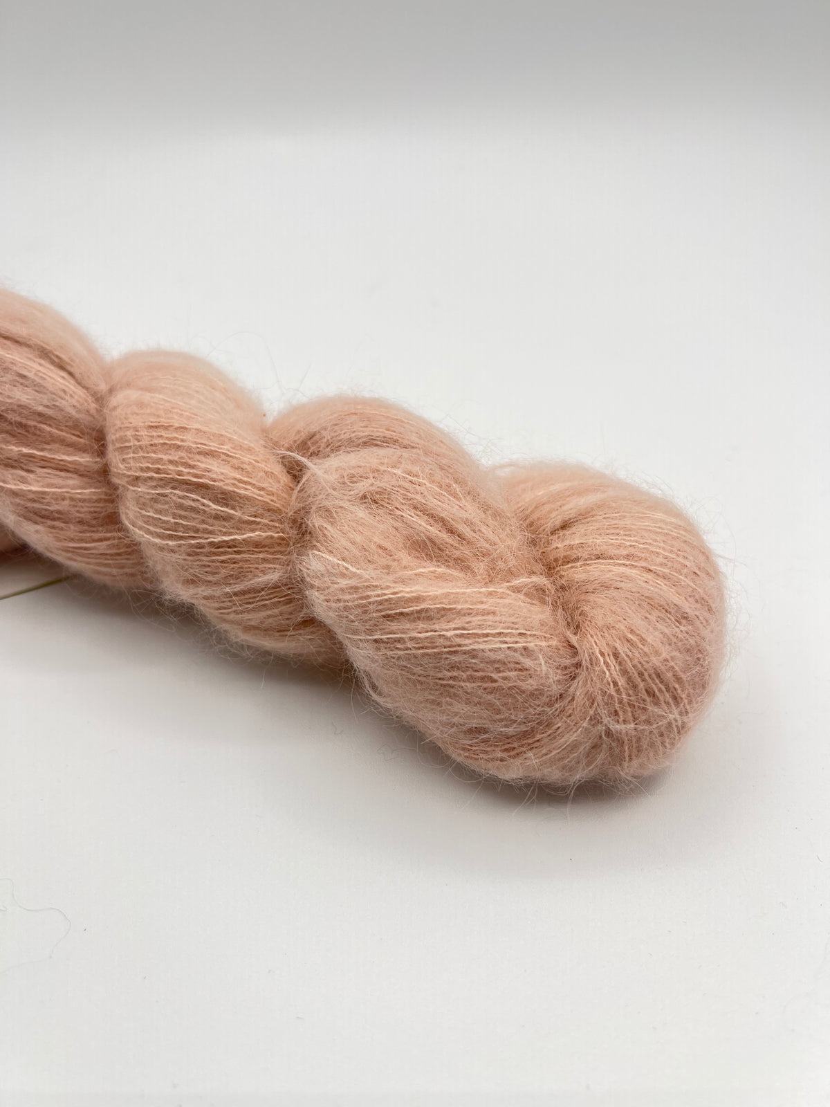 Fibrland - FUZZY Suri Silk - Lace