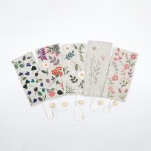 Un chat dans l'aiguille - Paulette bookmark (Code: C-09931)