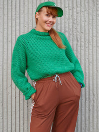 Laine Publishing - Hook Out! by Molla Mills