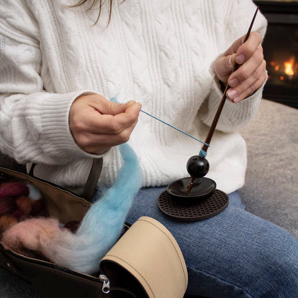 Thread and Maple - The Collectif Spin Bag